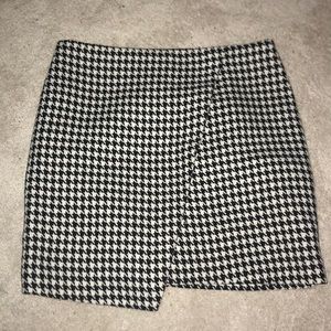 Houndstooth H&m skirt